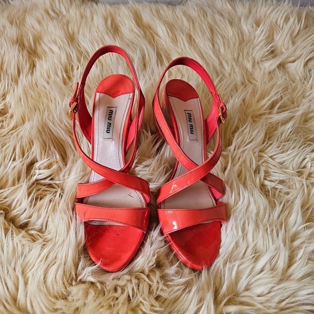 Miu Miu Orange Patent Leather Strappy Heels Size 39 - Picture 2 of 9